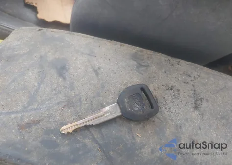 1999 Honda Accord Ex from USA, damaged, VIN 1HGCG6677XA105608